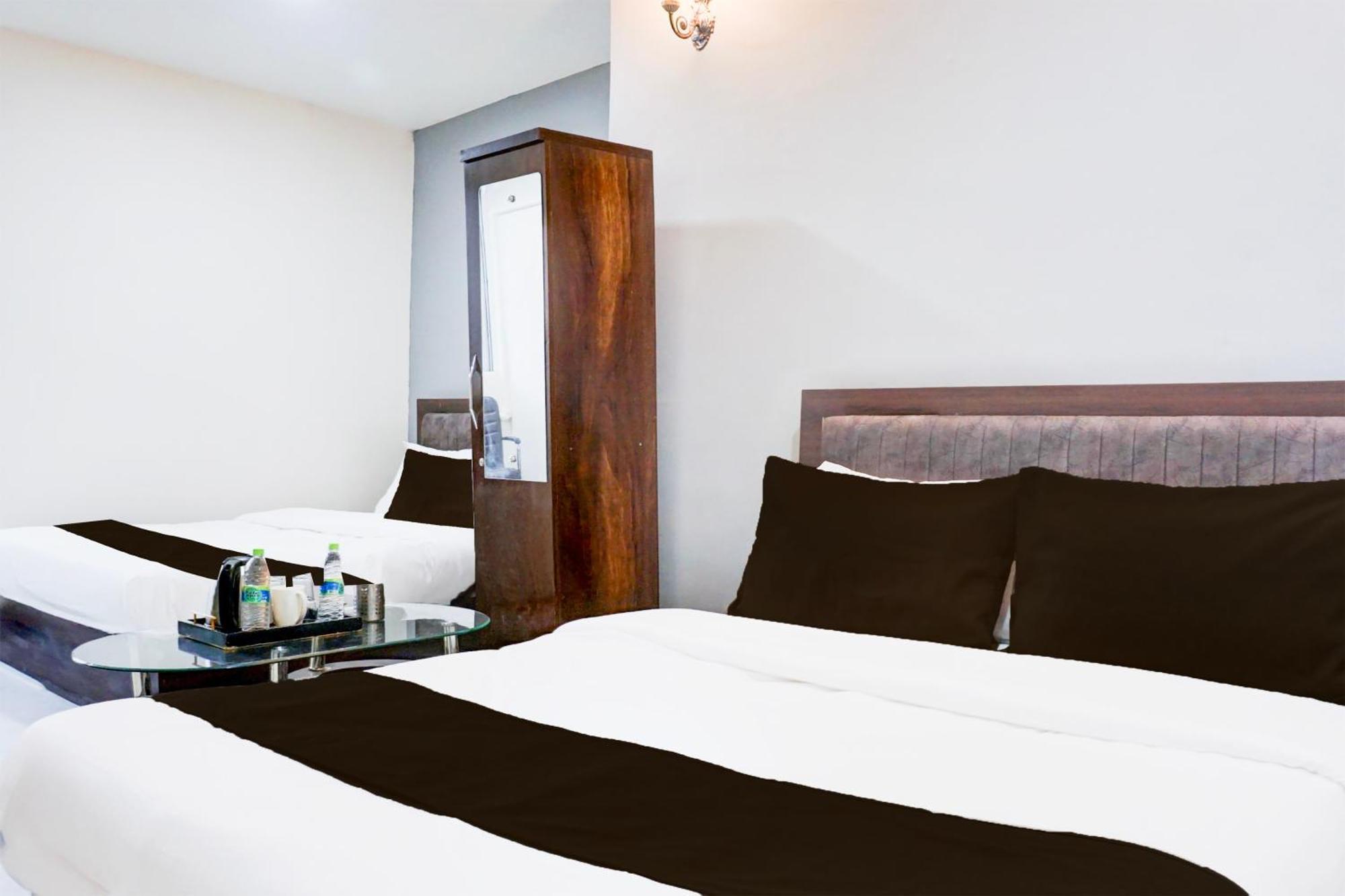 Hotel O The Highstreet Hometel Пюн Екстериор снимка